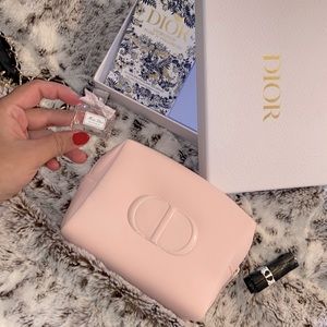Dior baby pink cosmetic bag + packaging box perfume and mini lipstick in 999